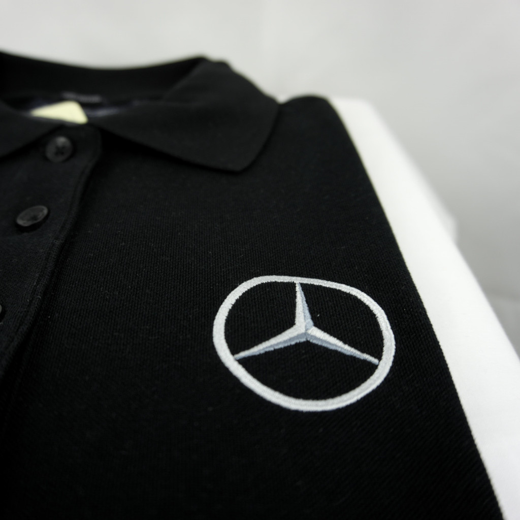 Polo-Shirt Mercedes.